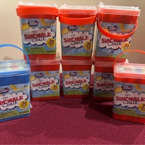 Toysmith Mini Sidewalk Chalk 20pcs Washable, lot of 8 cases. New In Boxes.